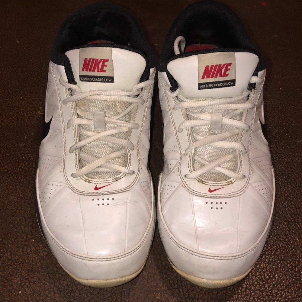 Men’s Nike air ring leader lows